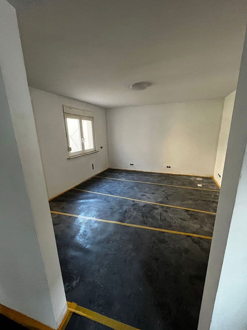 Prodej domu 156 m², pozemek 409 m², Fahrstrasse 50, Hainburg, Hessen Prodej domu 156 m², pozemek 409 m², Fahrstrasse 50, Hainburg, Hessen
