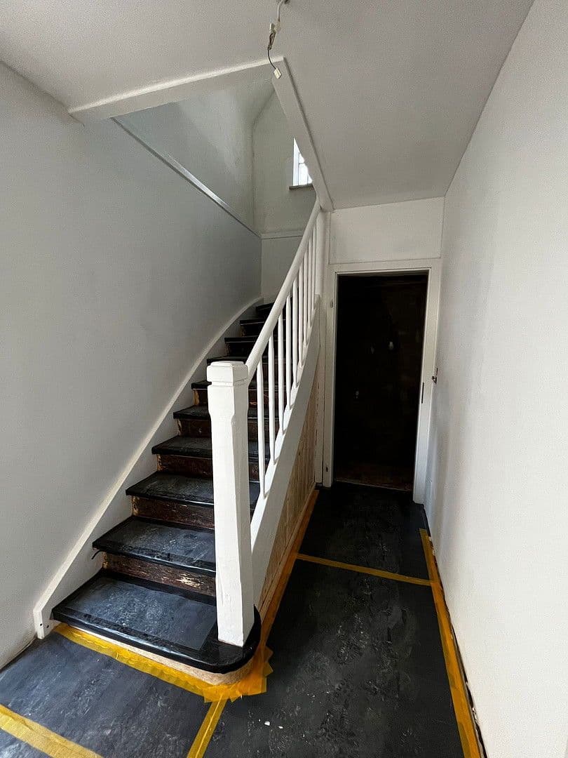 Prodej domu 156 m², pozemek 409 m², Fahrstrasse 50, Hainburg, Hessen Prodej domu 156 m², pozemek 409 m², Fahrstrasse 50, Hainburg, Hessen