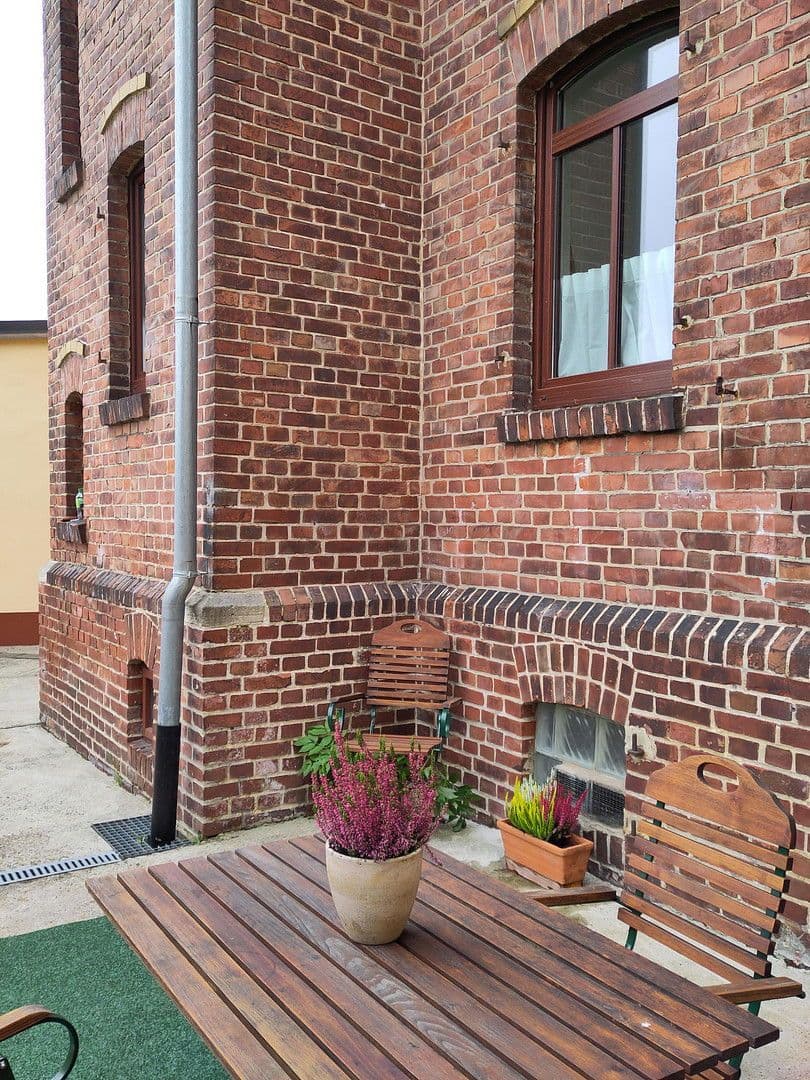 Prodej domu 222 m², pozemek 637 m², Ahnatalstraße 58, Kassel, Hessen Prodej domu 222 m², pozemek 637 m², Ahnatalstraße 58, Kassel, Hessen