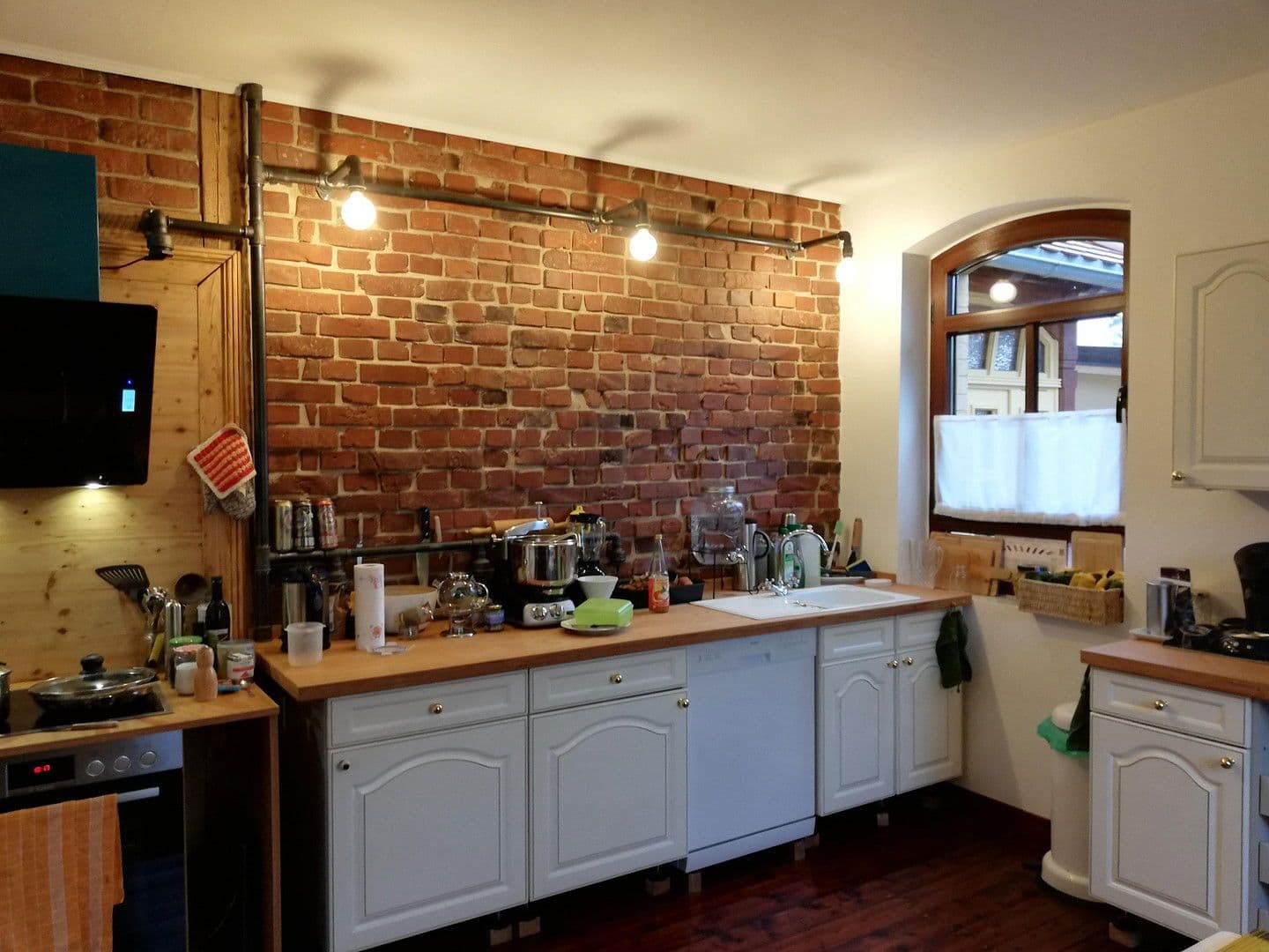 Prodej domu 222 m², pozemek 637 m², Ahnatalstraße 58, Kassel, Hessen Prodej domu 222 m², pozemek 637 m², Ahnatalstraße 58, Kassel, Hessen