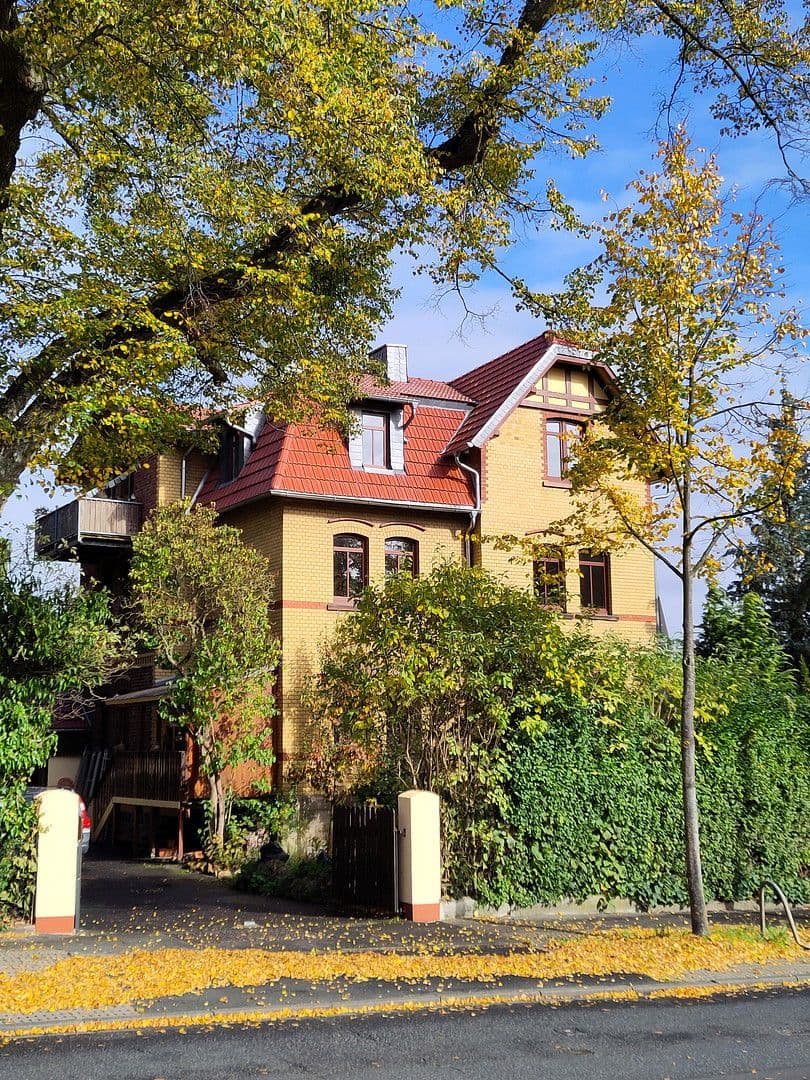 Prodej domu 222 m², pozemek 637 m², Ahnatalstraße 58, Kassel, Hessen Prodej domu 222 m², pozemek 637 m², Ahnatalstraße 58, Kassel, Hessen