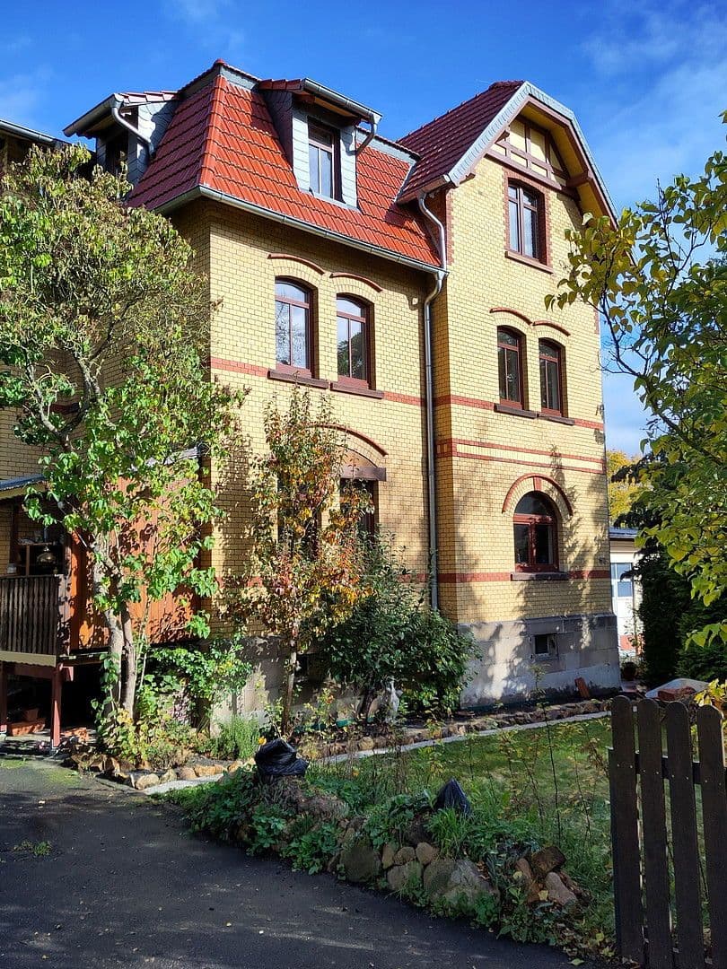 Prodej domu 222 m², pozemek 637 m², Ahnatalstraße 58, Kassel, Hessen Prodej domu 222 m², pozemek 637 m², Ahnatalstraße 58, Kassel, Hessen