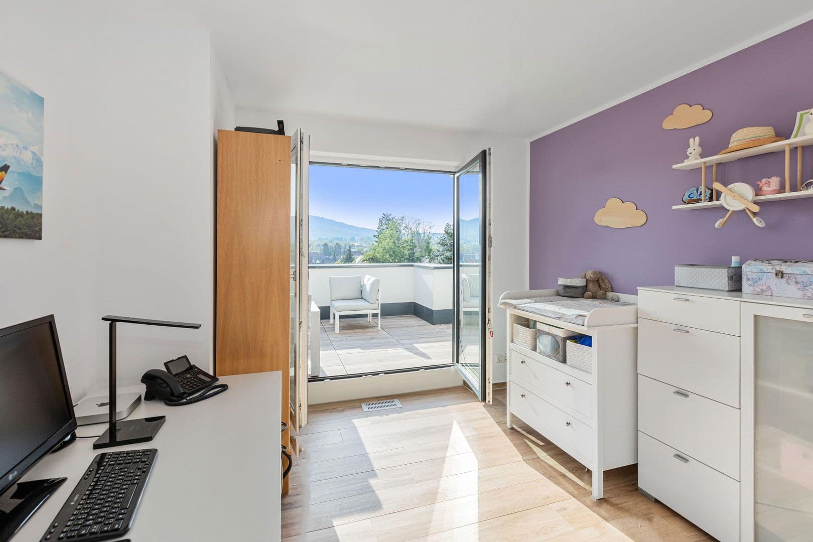 Prodej domu 182 m², pozemek 912 m², Kelkheim (Taunus), Hessen Prodej domu 182 m², pozemek 912 m², Kelkheim (Taunus), Hessen