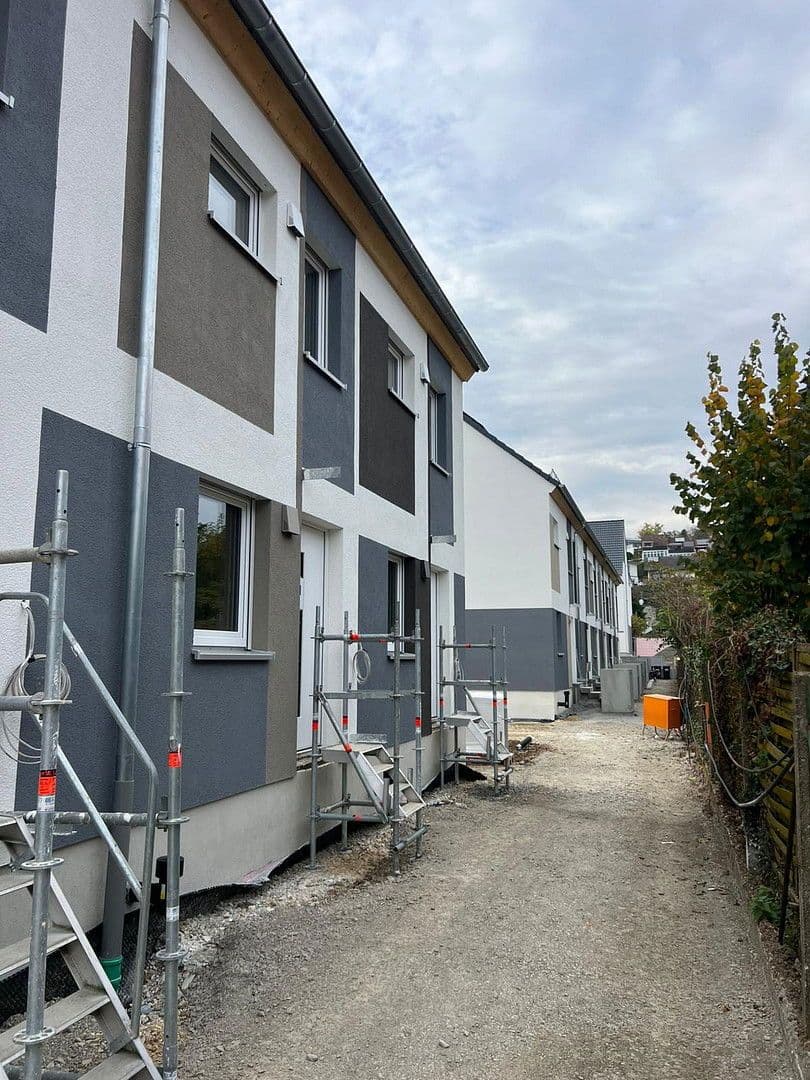 Pronájem bytu 5+kk 95 m², Grienweg 30 - 30/8, Neckartailfingen, Bádensko-Württembersko Pronájem bytu 5+kk 95 m², Grienweg 30 - 30/8, Neckartailfingen, Bádensko-Württembersko