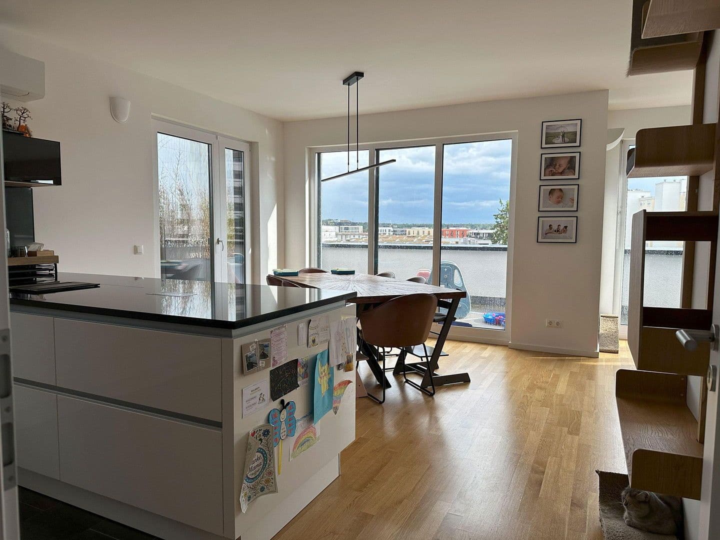 Pronájem bytu 4+kk 145 m², Neu-Isenburg, Hessen Pronájem bytu 4+kk 145 m², Neu-Isenburg, Hessen