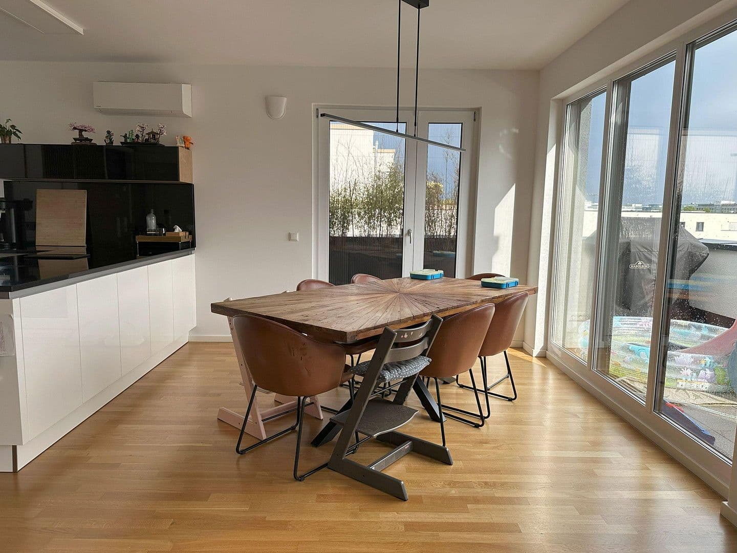 Pronájem bytu 4+kk 145 m², Neu-Isenburg, Hessen Pronájem bytu 4+kk 145 m², Neu-Isenburg, Hessen