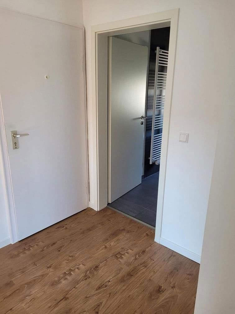 Pronájem bytu 3+1 67 m², Breslauer Str. 20, Ansbach, Bavorsko Pronájem bytu 3+1 67 m², Breslauer Str. 20, Ansbach, Bavorsko