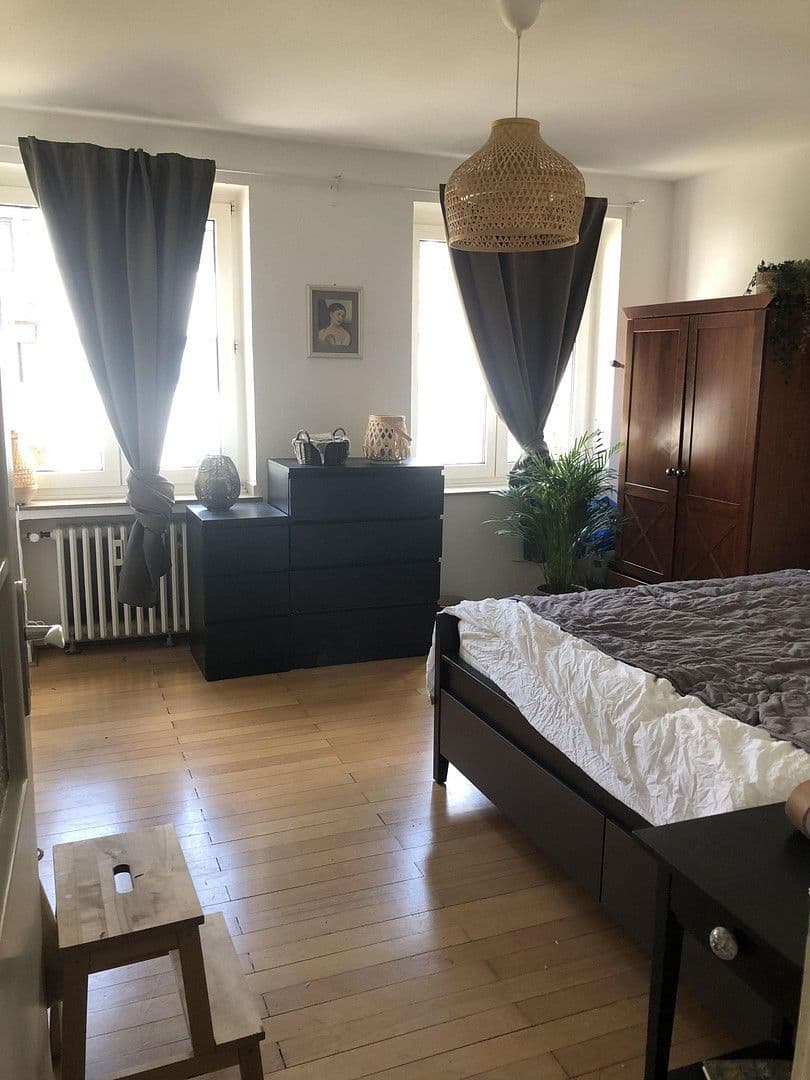 Pronájem bytu 2+1 78 m², Düsseldorf-Benrath, Severní Porýní-Vestfálsko Pronájem bytu 2+1 78 m², Düsseldorf-Benrath, Severní Porýní-Vestfálsko