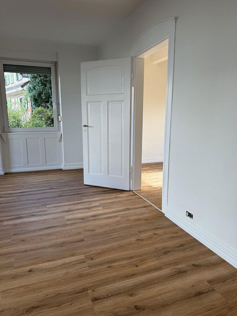 Pronájem bytu 4+1 120 m², Renchen, Bádensko-Württembersko Pronájem bytu 4+1 120 m², Renchen, Bádensko-Württembersko