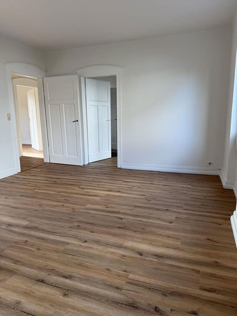 Pronájem bytu 4+1 120 m², Renchen, Bádensko-Württembersko Pronájem bytu 4+1 120 m², Renchen, Bádensko-Württembersko