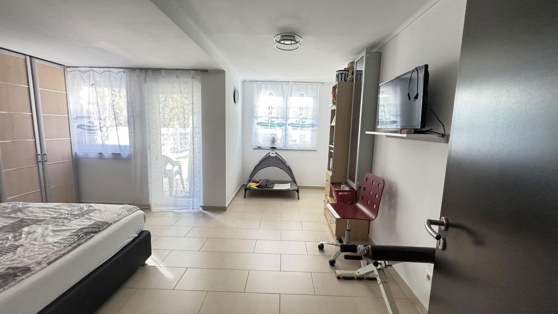 Prodej domu 186 m², pozemek 267 m², Vaihingen an der Enz, Bádensko-Württembersko Prodej domu 186 m², pozemek 267 m², Vaihingen an der Enz, Bádensko-Württembersko