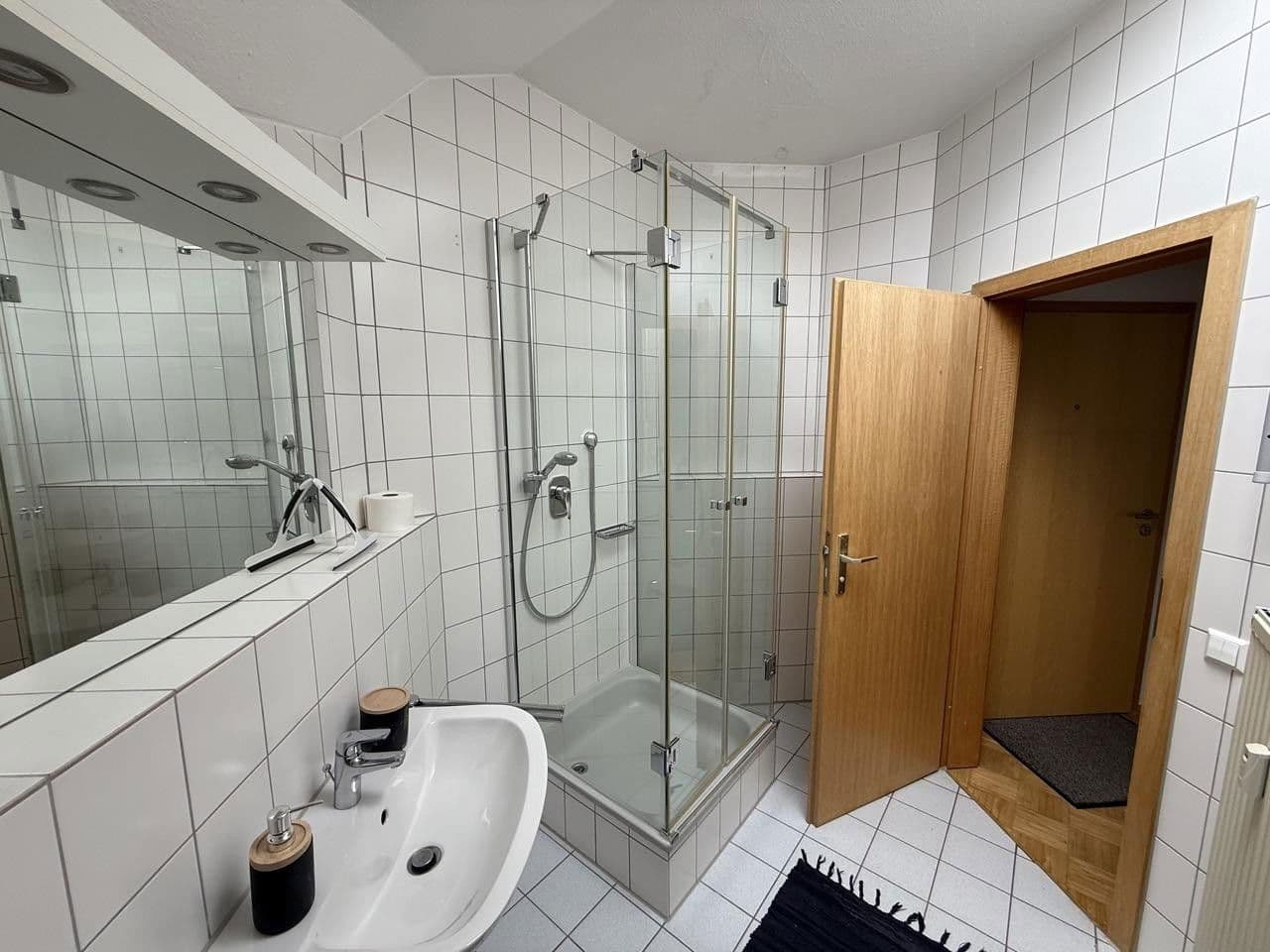 Pronájem bytu 2+1 60 m², Adlerstraße 13, Herrenberg, Bádensko-Württembersko Pronájem bytu 2+1 60 m², Adlerstraße 13, Herrenberg, Bádensko-Württembersko