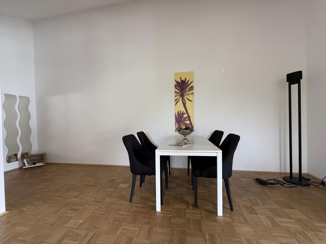 Pronájem bytu 2+1 60 m², Adlerstraße 13, Herrenberg, Bádensko-Württembersko Pronájem bytu 2+1 60 m², Adlerstraße 13, Herrenberg, Bádensko-Württembersko