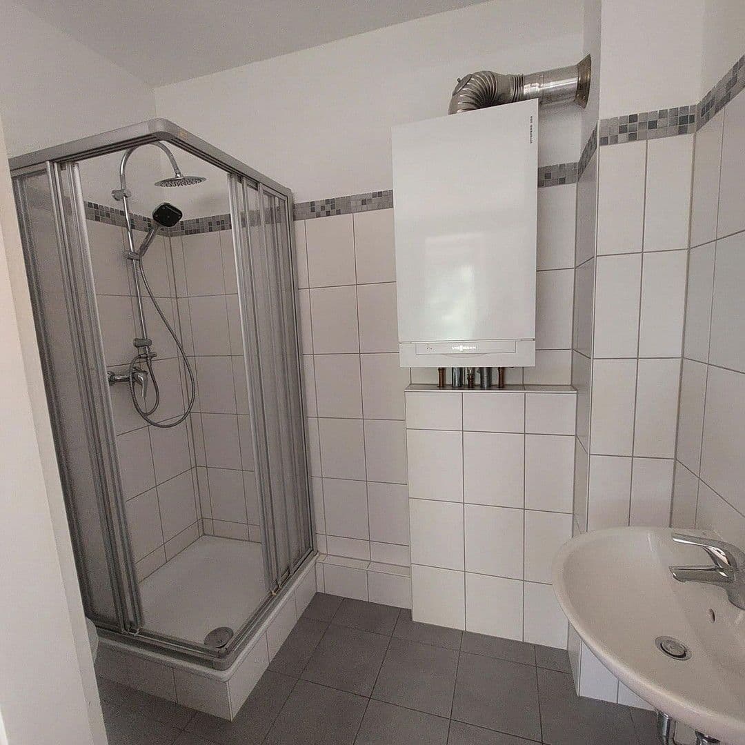 Pronájem bytu 3+1 62 m², Bergstraße 20-22, Pirmasens, Porýní-Falc Pronájem bytu 3+1 62 m², Bergstraße 20-22, Pirmasens, Porýní-Falc