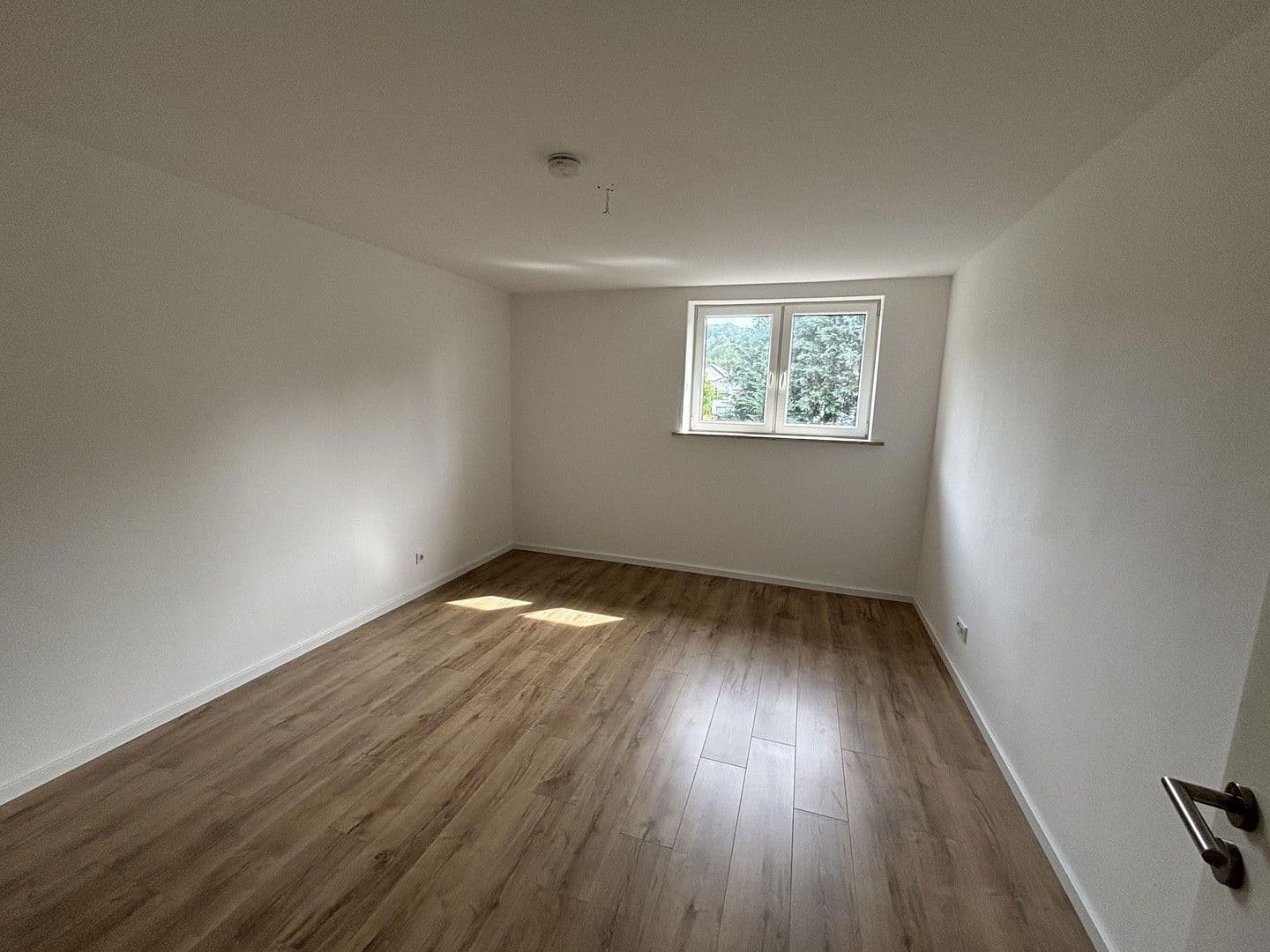 Pronájem bytu 3+1 73 m², Am Kucksberg 2, Waldbröl, Severní Porýní-Vestfálsko Pronájem bytu 3+1 73 m², Am Kucksberg 2, Waldbröl, Severní Porýní-Vestfálsko