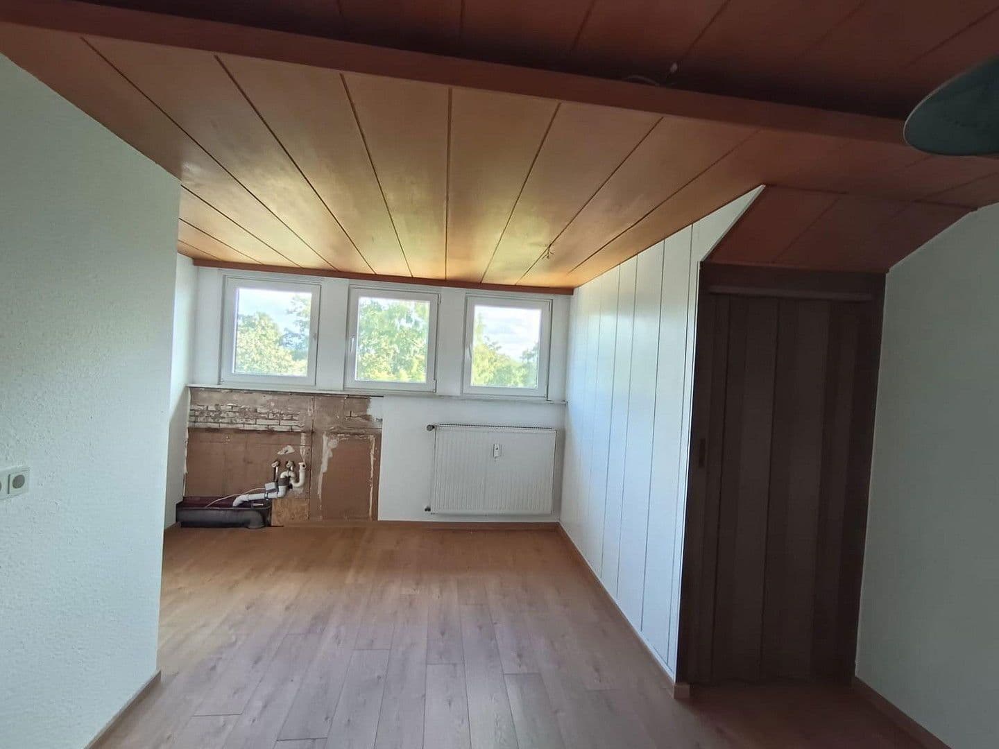 Pronájem bytu 2+1 75 m², Saarlouis, Země Sársko Pronájem bytu 2+1 75 m², Saarlouis, Země Sársko