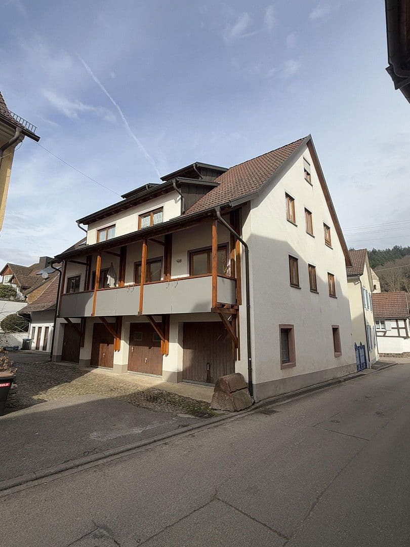 Prodej domu 260 m², pozemek 232 m², Klostergasse 1a, Sulzburg, Bádensko-Württembersko Prodej domu 260 m², pozemek 232 m², Klostergasse 1a, Sulzburg, Bádensko-Württembersko