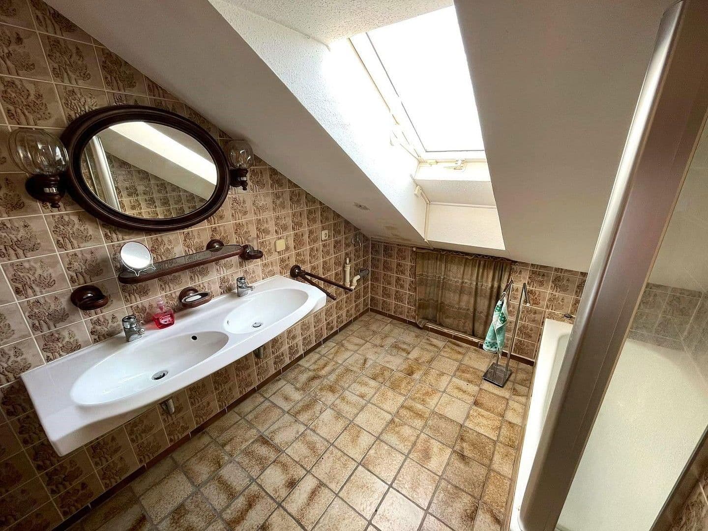 Pronájem bytu 3+1 95 m², Berlinerstraße 9, 9A, 9B, Fritzlar, Hessen Pronájem bytu 3+1 95 m², Berlinerstraße 9, 9A, 9B, Fritzlar, Hessen