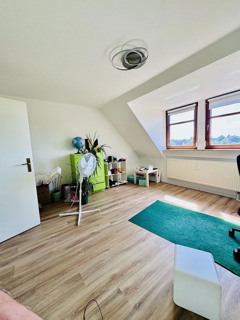 Pronájem bytu 4+1 92 m², Finkenschlag 37a, Fürth, Bavorsko Pronájem bytu 4+1 92 m², Finkenschlag 37a, Fürth, Bavorsko