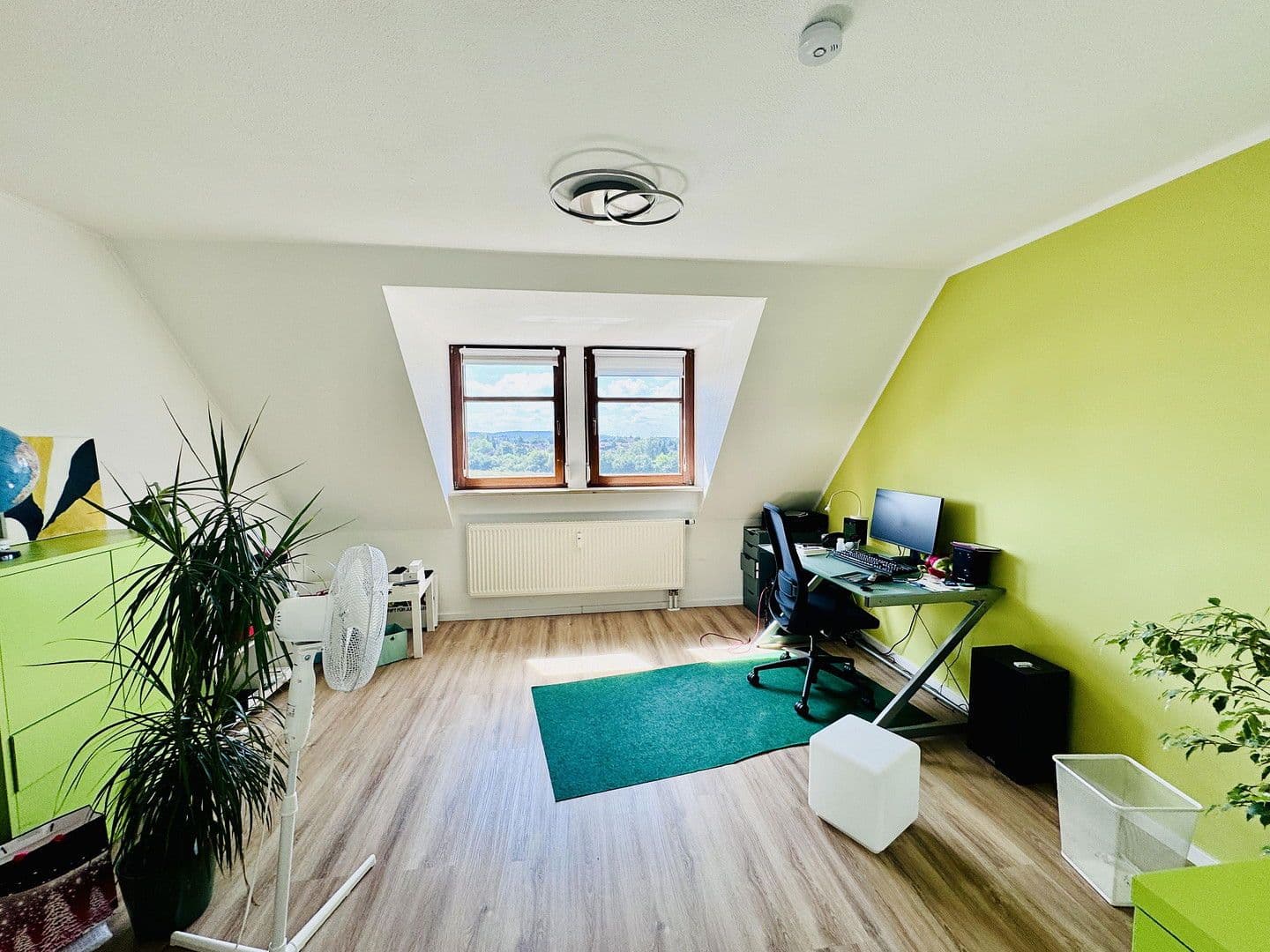 Pronájem bytu 4+1 92 m², Finkenschlag 37a, Fürth, Bavorsko Pronájem bytu 4+1 92 m², Finkenschlag 37a, Fürth, Bavorsko