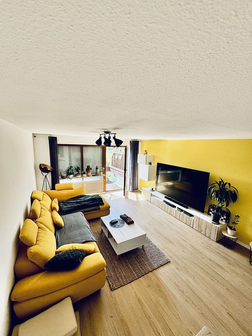 Pronájem bytu 4+1 92 m², Finkenschlag 37a, Fürth, Bavorsko Pronájem bytu 4+1 92 m², Finkenschlag 37a, Fürth, Bavorsko