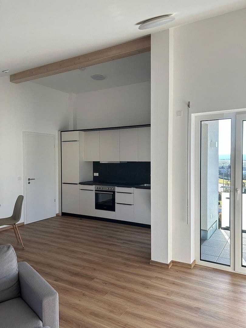 Pronájem bytu 2+1 55 m², Oberhofer Str. 4, Künzelsau, Bádensko-Württembersko Pronájem bytu 2+1 55 m², Oberhofer Str. 4, Künzelsau, Bádensko-Württembersko