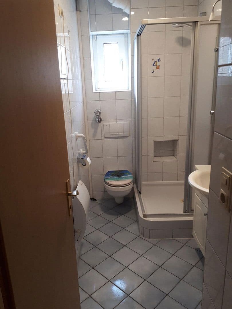 Pronájem bytu 3+1 63 m², Oberndorf am Neckar, Bádensko-Württembersko Pronájem bytu 3+1 63 m², Oberndorf am Neckar, Bádensko-Württembersko