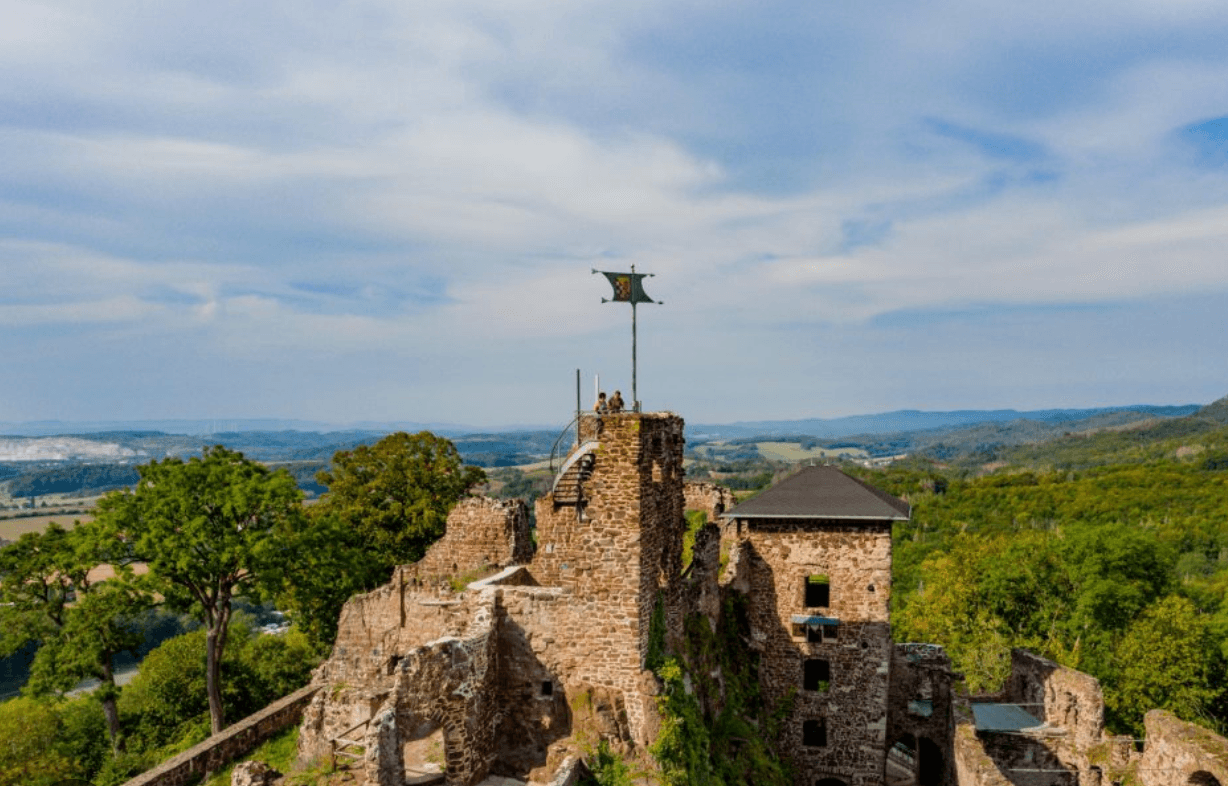 Prodej domu 369 m², pozemek 4.788 m², Harztor, Durynsko Prodej domu 369 m², pozemek 4.788 m², Harztor, Durynsko