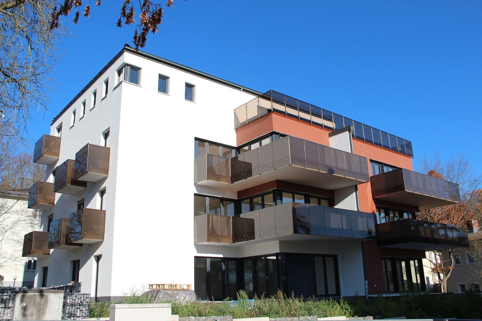 Pronájem bytu 3+1 110 m², Wiesbaden, Hessen Pronájem bytu 3+1 110 m², Wiesbaden, Hessen