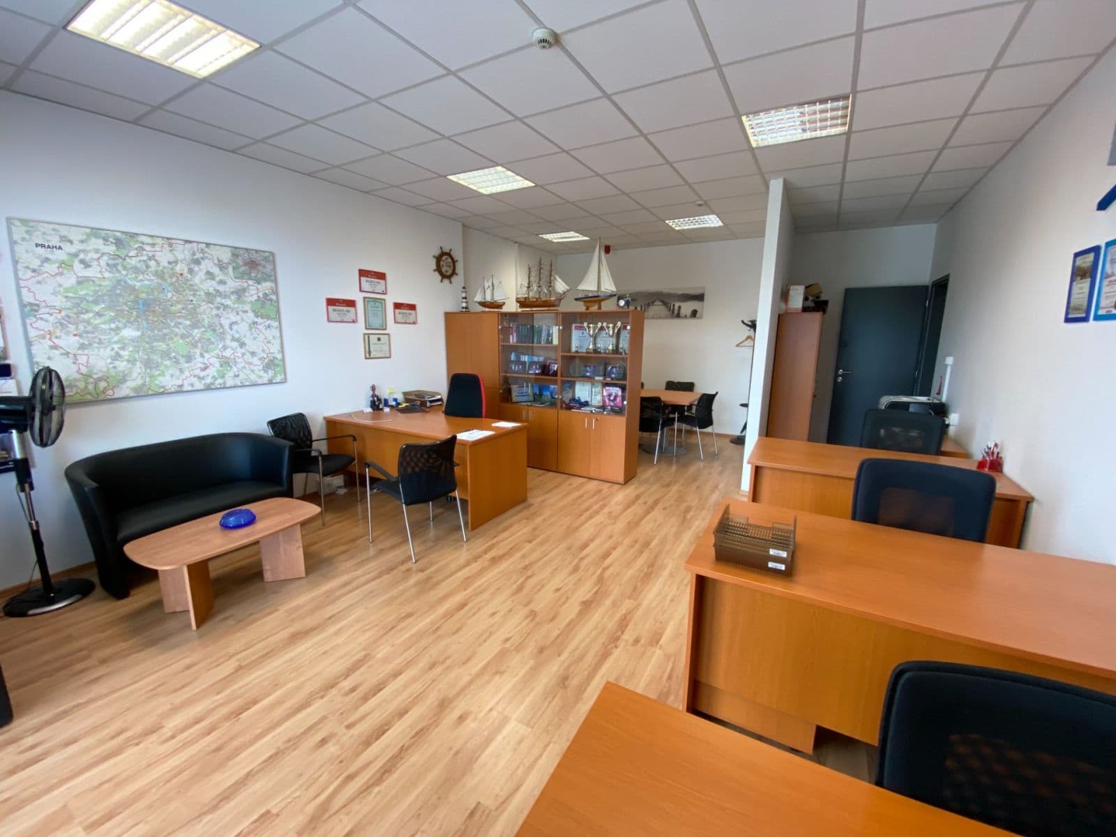 Prodej nebytového prostoru 45 m², V Přístavu, Praha, Praha Prodej nebytového prostoru 45 m², V Přístavu, Praha, Praha