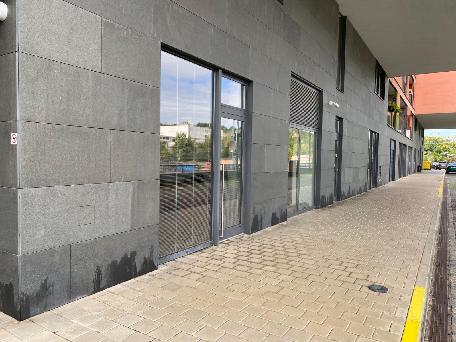 Prodej nebytového prostoru 45 m², V Přístavu, Praha, Praha Prodej nebytového prostoru 45 m², V Přístavu, Praha, Praha
