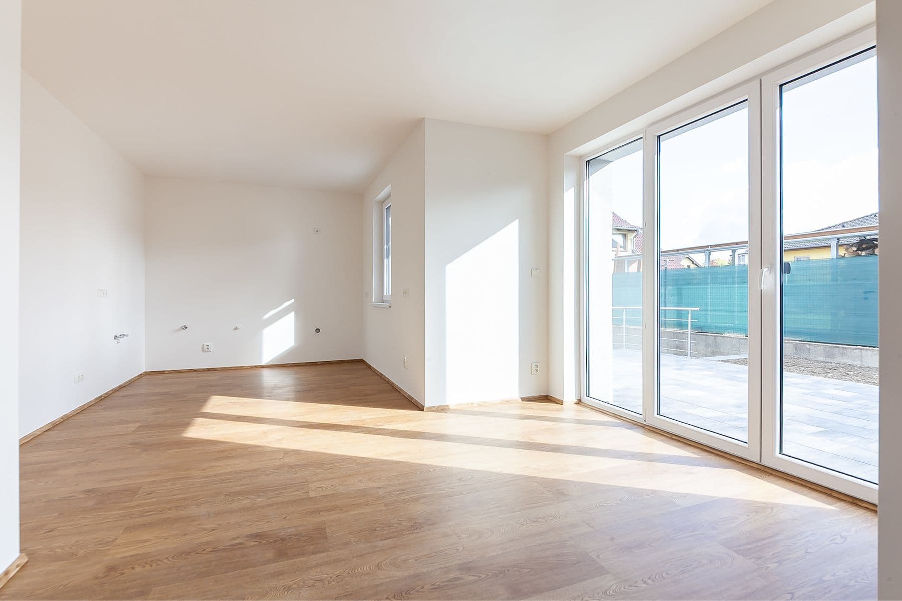 Prodej domu 206 m², pozemek 601 m², U Topolu, Stochov, Středočeský kraj Prodej domu 206 m², pozemek 601 m², U Topolu, Stochov, Středočeský kraj