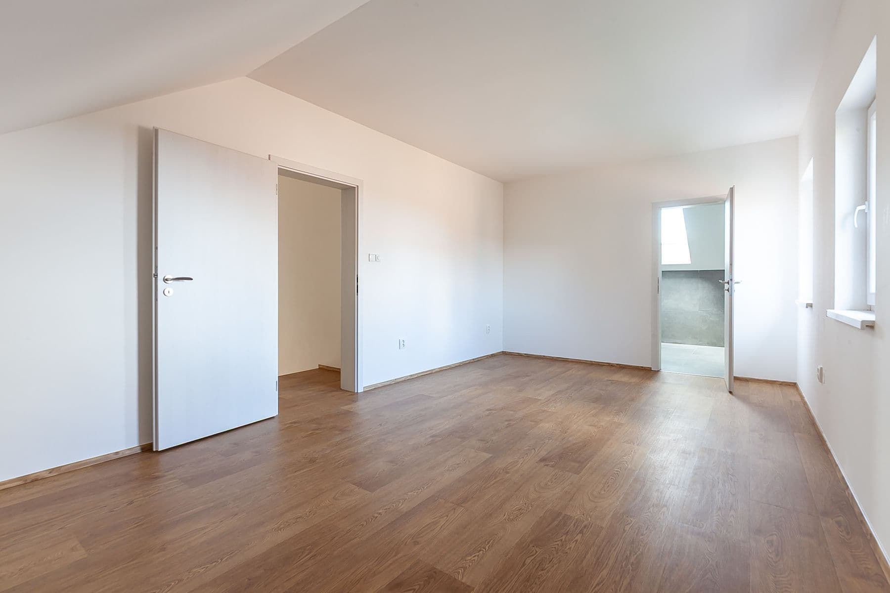 Prodej domu 206 m², pozemek 601 m², U Topolu, Stochov, Středočeský kraj Prodej domu 206 m², pozemek 601 m², U Topolu, Stochov, Středočeský kraj