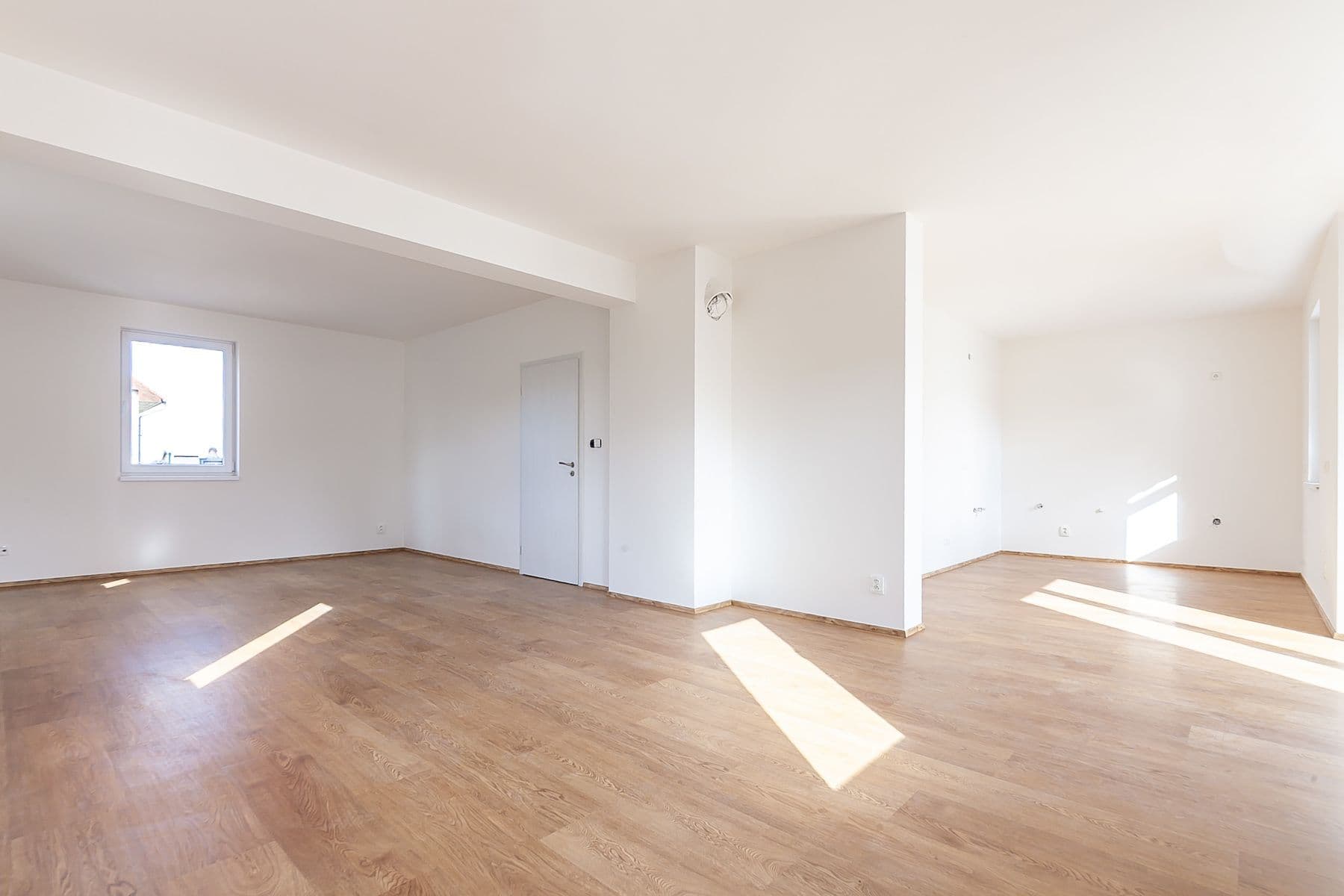 Prodej domu 206 m², pozemek 601 m², U Topolu, Stochov, Středočeský kraj Prodej domu 206 m², pozemek 601 m², U Topolu, Stochov, Středočeský kraj