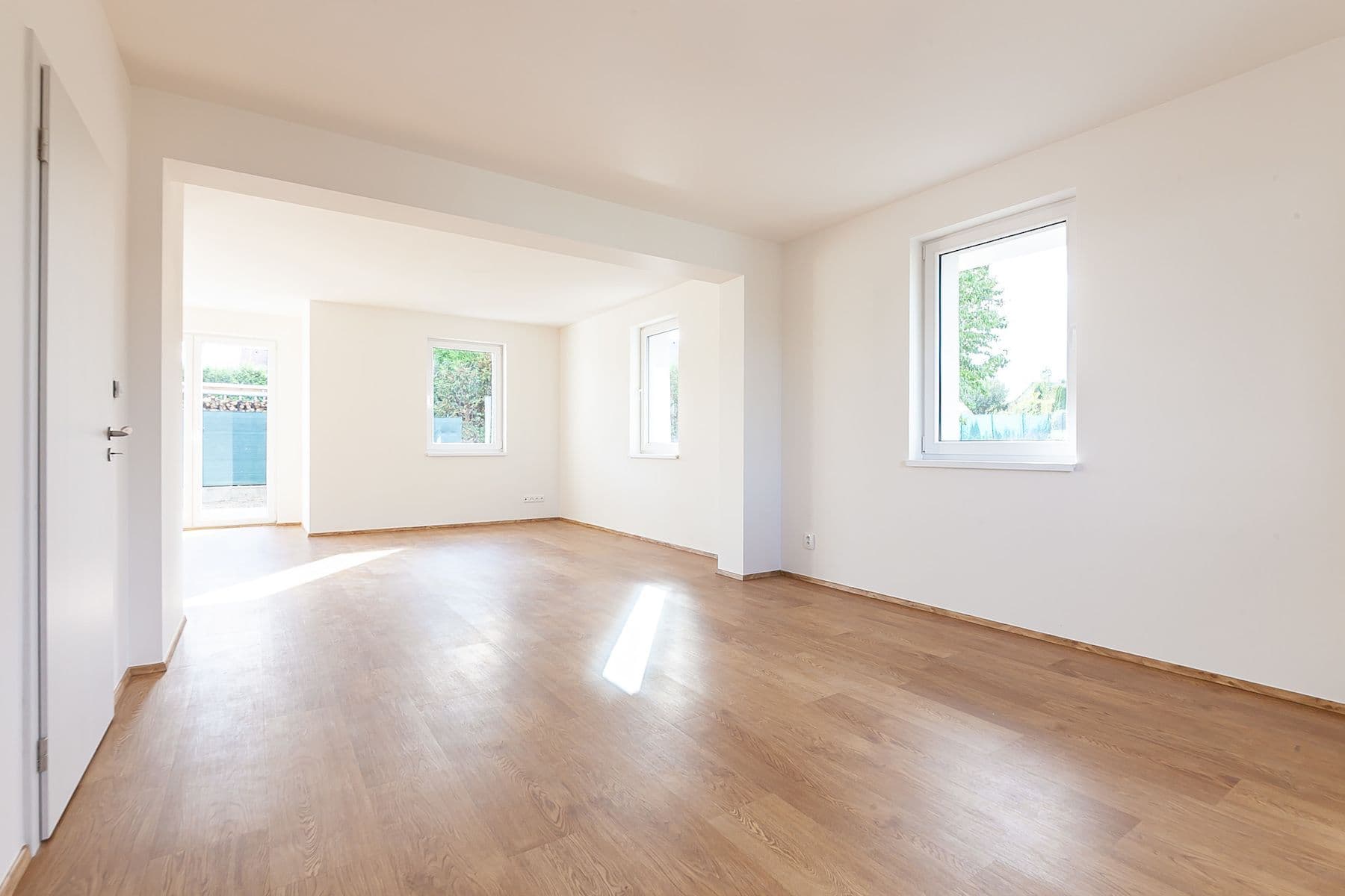 Prodej domu 206 m², pozemek 601 m², U Topolu, Stochov, Středočeský kraj Prodej domu 206 m², pozemek 601 m², U Topolu, Stochov, Středočeský kraj