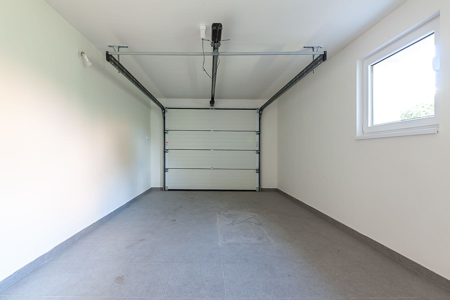 Prodej domu 206 m², pozemek 601 m², U Topolu, Stochov, Středočeský kraj Prodej domu 206 m², pozemek 601 m², U Topolu, Stochov, Středočeský kraj