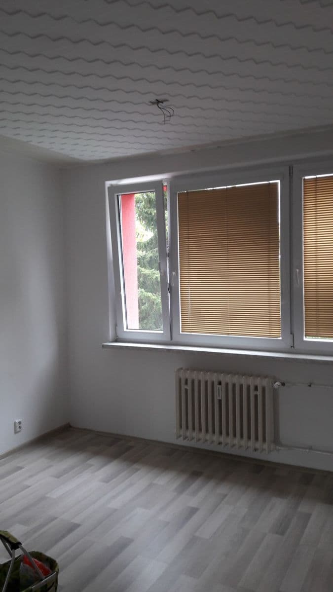 Pronájem bytu 1+1 34 m², Jaroslava Seiferta, Hlučín, Moravskoslezský kraj Pronájem bytu 1+1 34 m², Jaroslava Seiferta, Hlučín, Moravskoslezský kraj