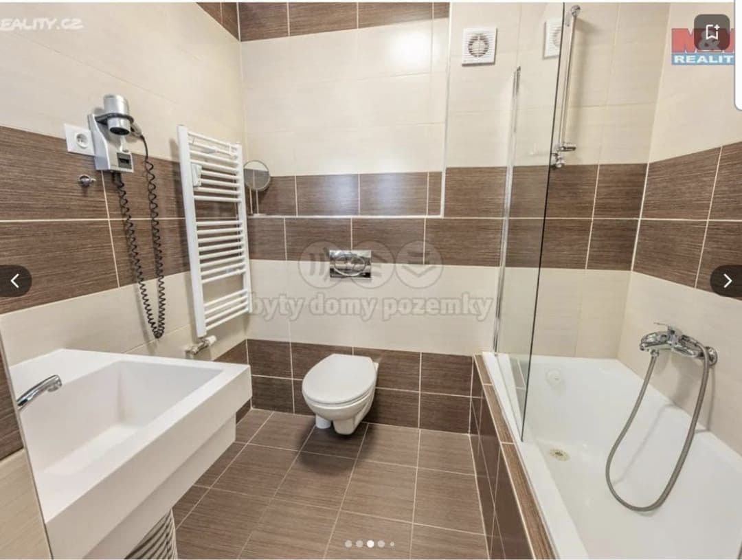 Pronájem bytu Garsoniéra 21 m², Suchdolské náměstí, Praha, Praha Pronájem bytu Garsoniéra 21 m², Suchdolské náměstí, Praha, Praha