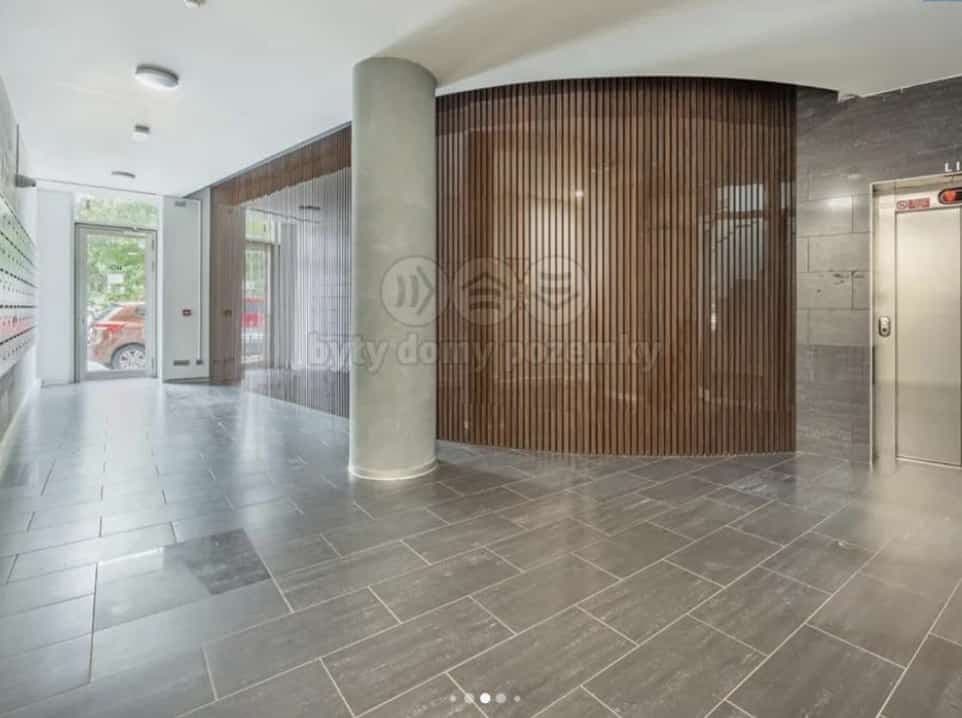 Pronájem bytu Garsoniéra 21 m², Suchdolské náměstí, Praha, Praha Pronájem bytu Garsoniéra 21 m², Suchdolské náměstí, Praha, Praha