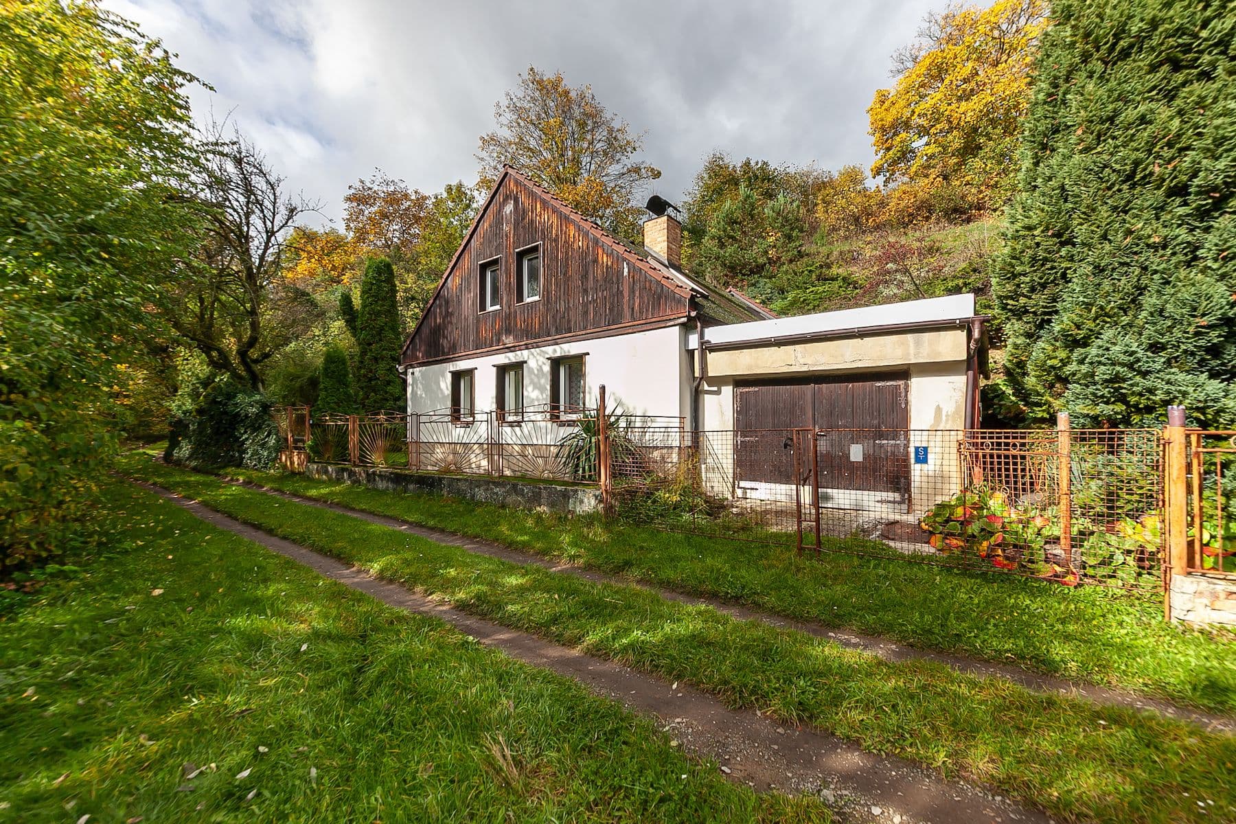 Prodej domu 55 m², pozemek 1.067 m², Mšeno, Středočeský kraj Prodej domu 55 m², pozemek 1.067 m², Mšeno, Středočeský kraj