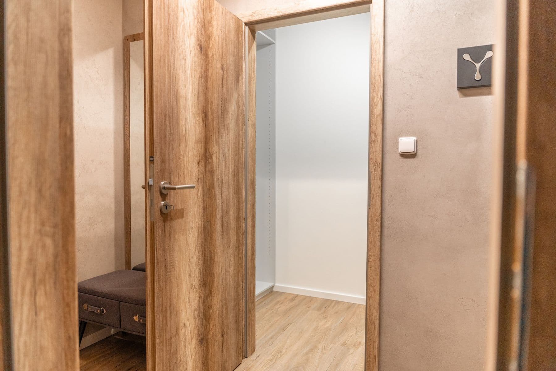 Prodej bytu 2+kk 87 m², Honzíkova, Praha, Praha Prodej bytu 2+kk 87 m², Honzíkova, Praha, Praha