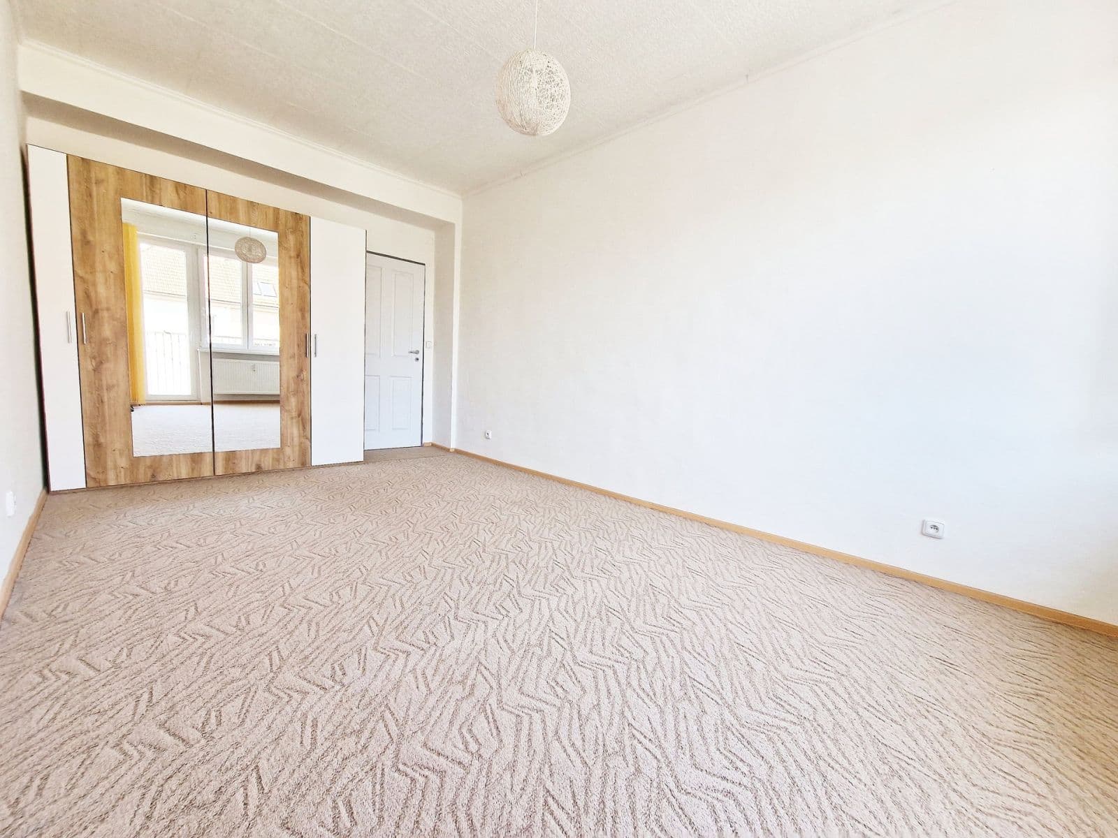 Pronájem bytu 2+1 56 m², Studentská, Mělník, Středočeský kraj Pronájem bytu 2+1 56 m², Studentská, Mělník, Středočeský kraj