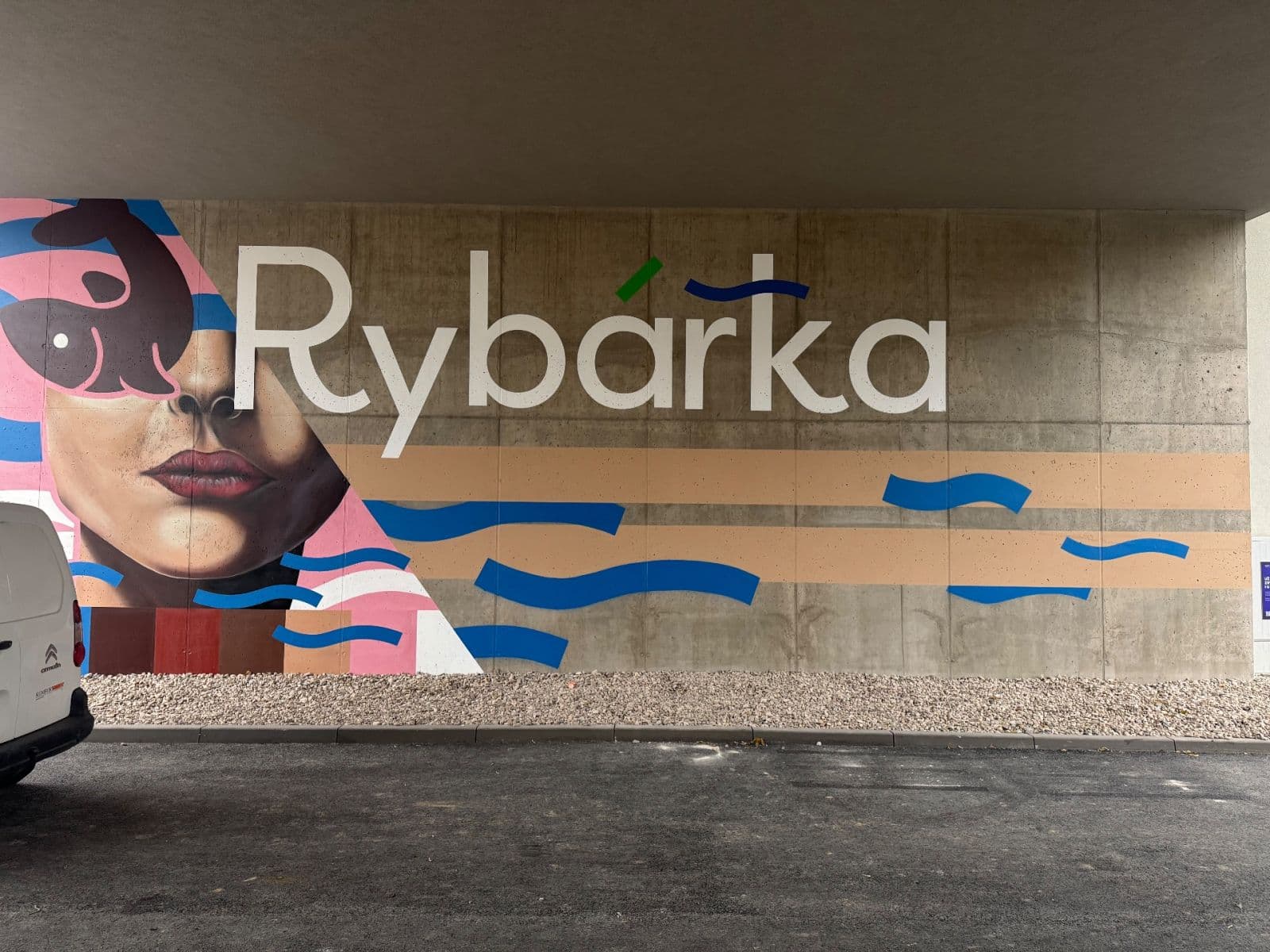 Pronájem garáže 22 m², Rybářská, Brno, Jihomoravský kraj Pronájem garáže 22 m², Rybářská, Brno, Jihomoravský kraj