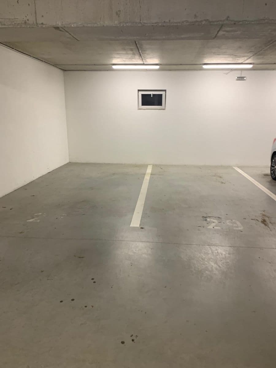Pronájem garáže 20 m², Plzeň, Plzeňský kraj Pronájem garáže 20 m², Plzeň, Plzeňský kraj
