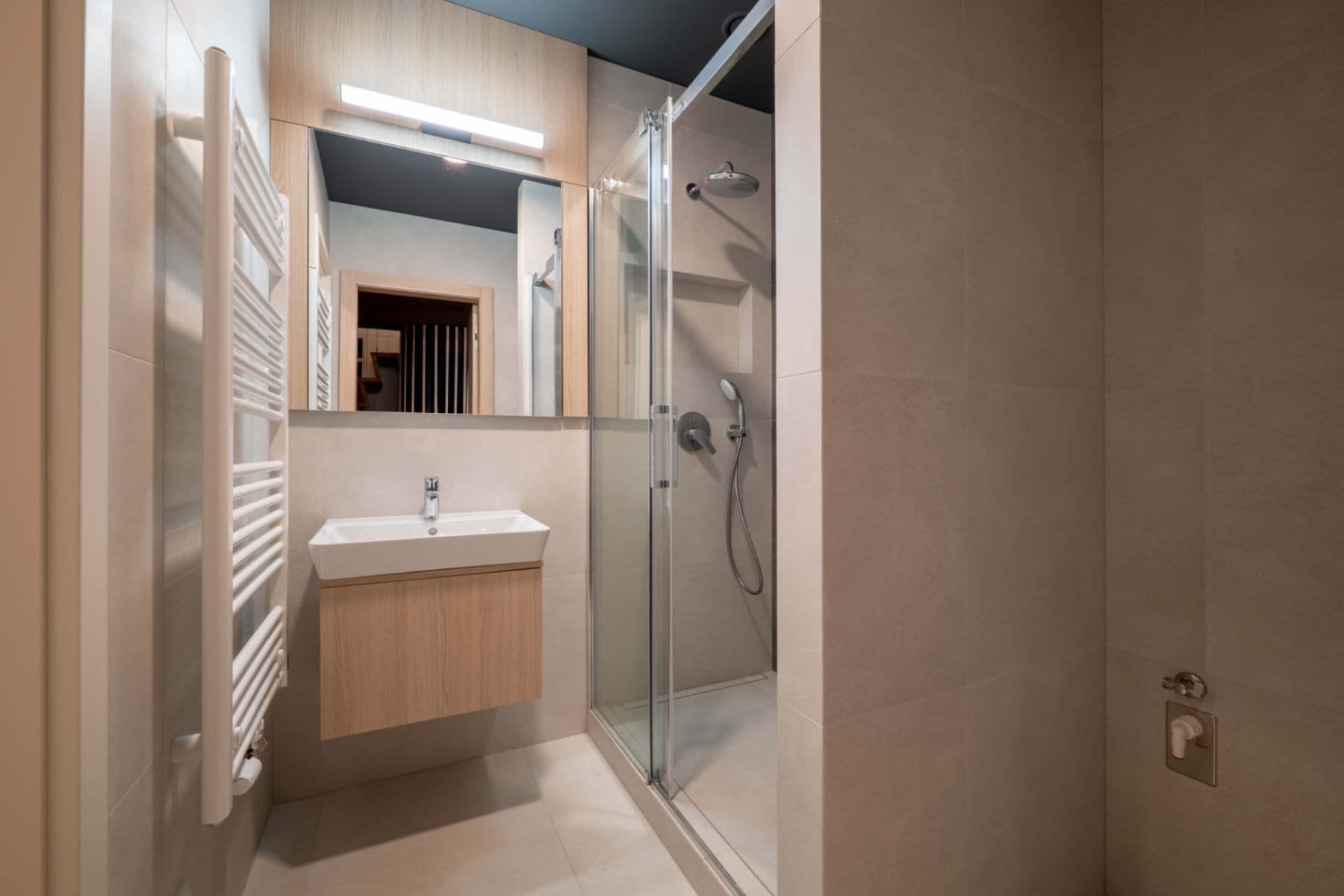 Pronájem bytu 1+kk 53 m², Tusarova, Praha, Praha Pronájem bytu 1+kk 53 m², Tusarova, Praha, Praha