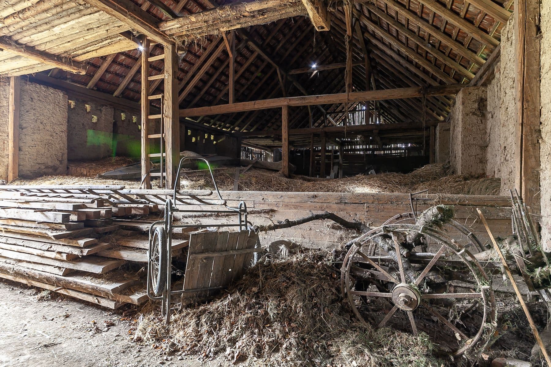 Prodej domu 147 m², pozemek 6.131 m², Dolní Kralovice, Středočeský kraj Prodej domu 147 m², pozemek 6.131 m², Dolní Kralovice, Středočeský kraj