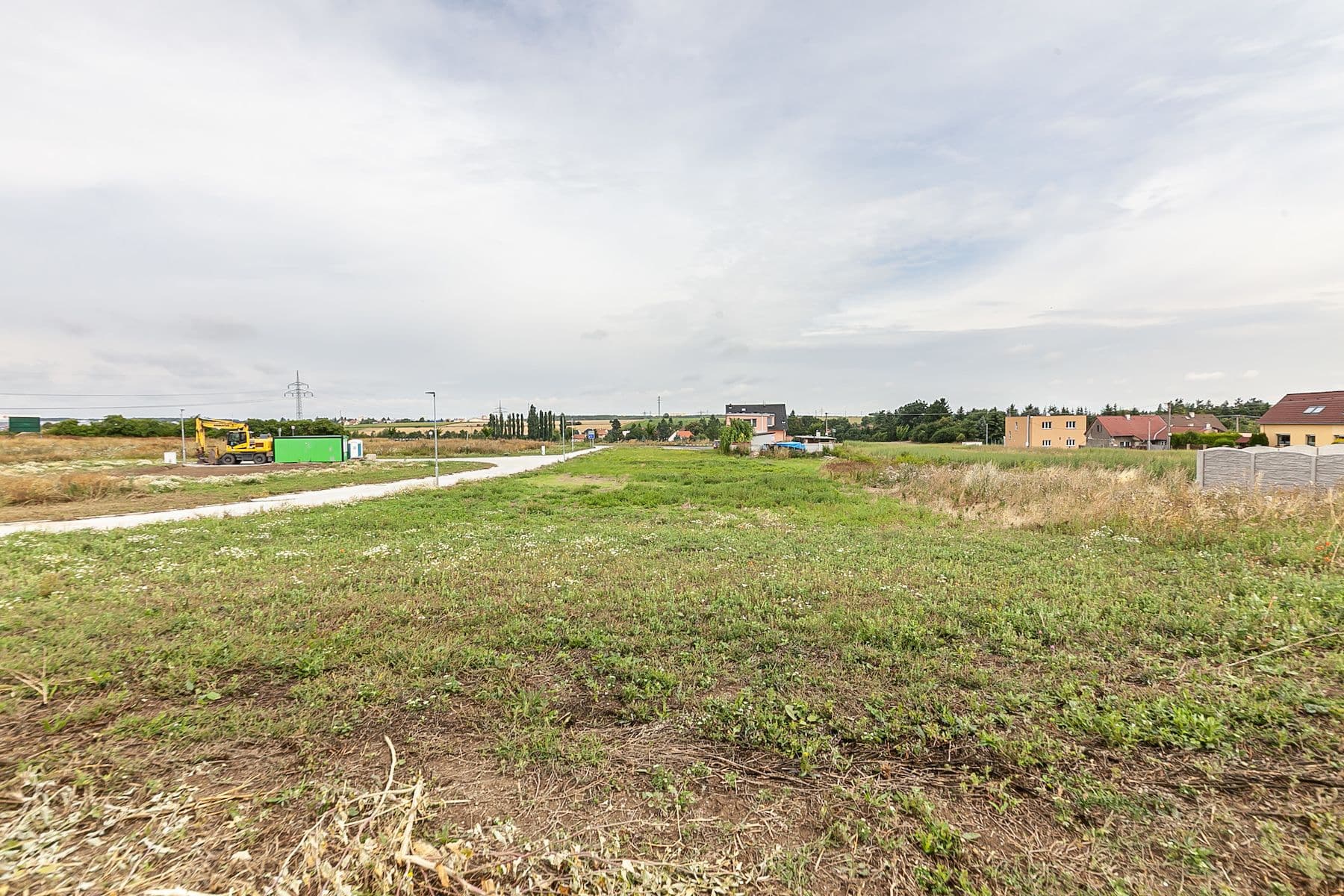Prodej pozemku 2.145 m², Doľany, Bratislavský kraj Prodej pozemku 2.145 m², Doľany, Bratislavský kraj