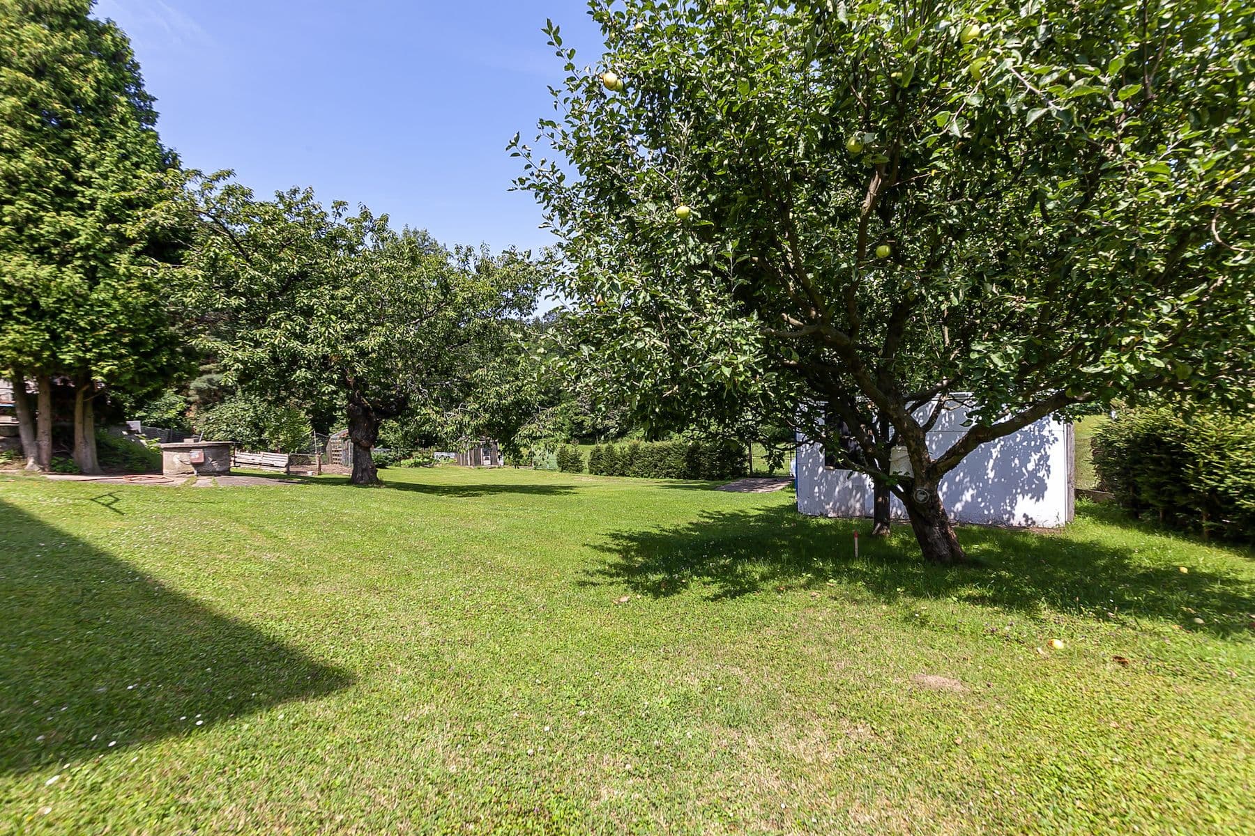 Prodej pozemku 886 m², K Dálnici, Panenské Břežany, Středočeský kraj Prodej pozemku 886 m², K Dálnici, Panenské Břežany, Středočeský kraj