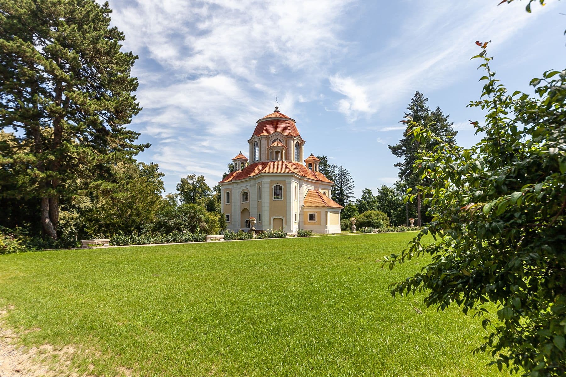 Prodej pozemku 886 m², K Dálnici, Panenské Břežany, Středočeský kraj Prodej pozemku 886 m², K Dálnici, Panenské Břežany, Středočeský kraj