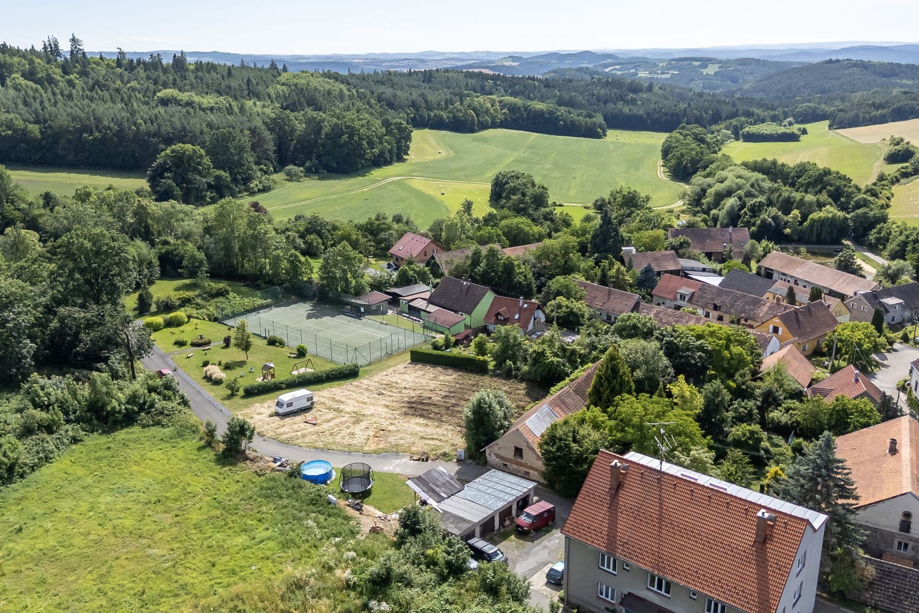 Prodej pozemku 1.175 m², Stranný, Středočeský kraj Prodej pozemku 1.175 m², Stranný, Středočeský kraj